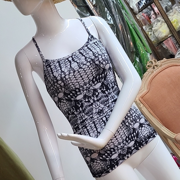 🦋Lululemon Racerback Tank - Picture 10 of 10